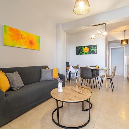 Iliana Apartments โตโล ภายนอก รูปภาพ