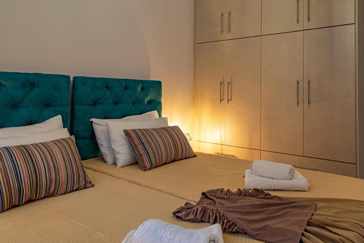 Iliana Apartments โตโล ภายนอก รูปภาพ