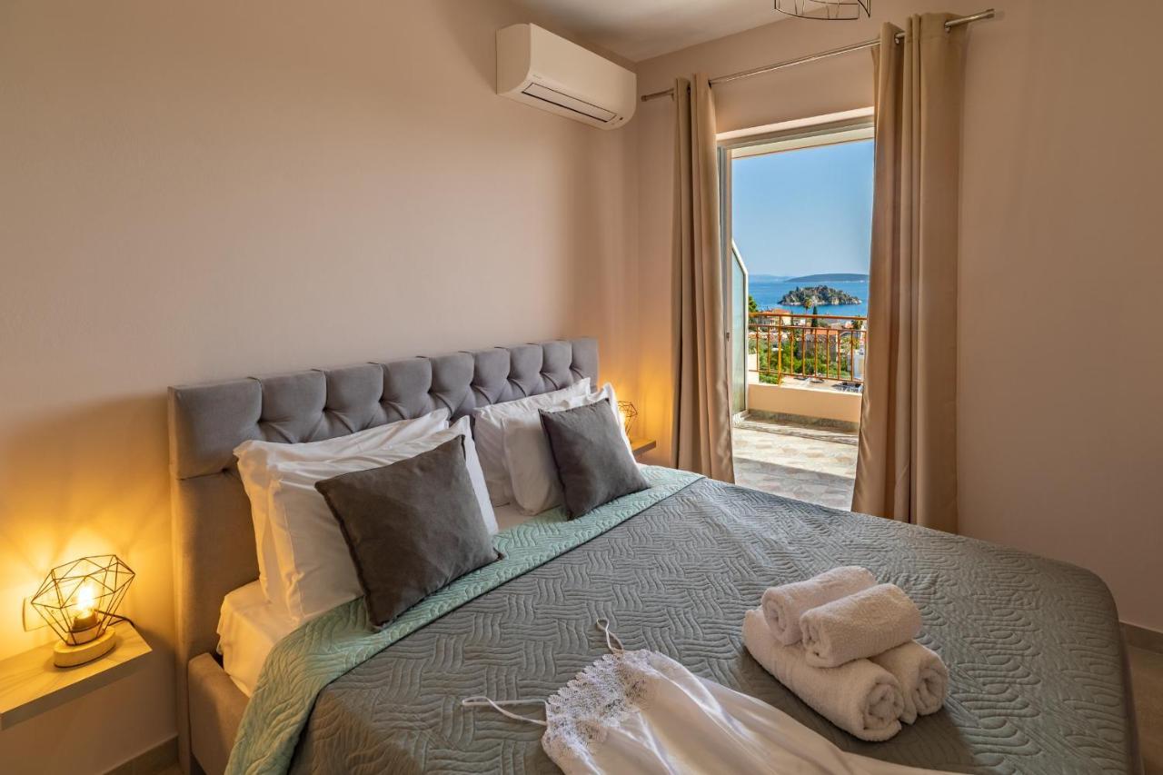 Iliana Apartments โตโล ภายนอก รูปภาพ