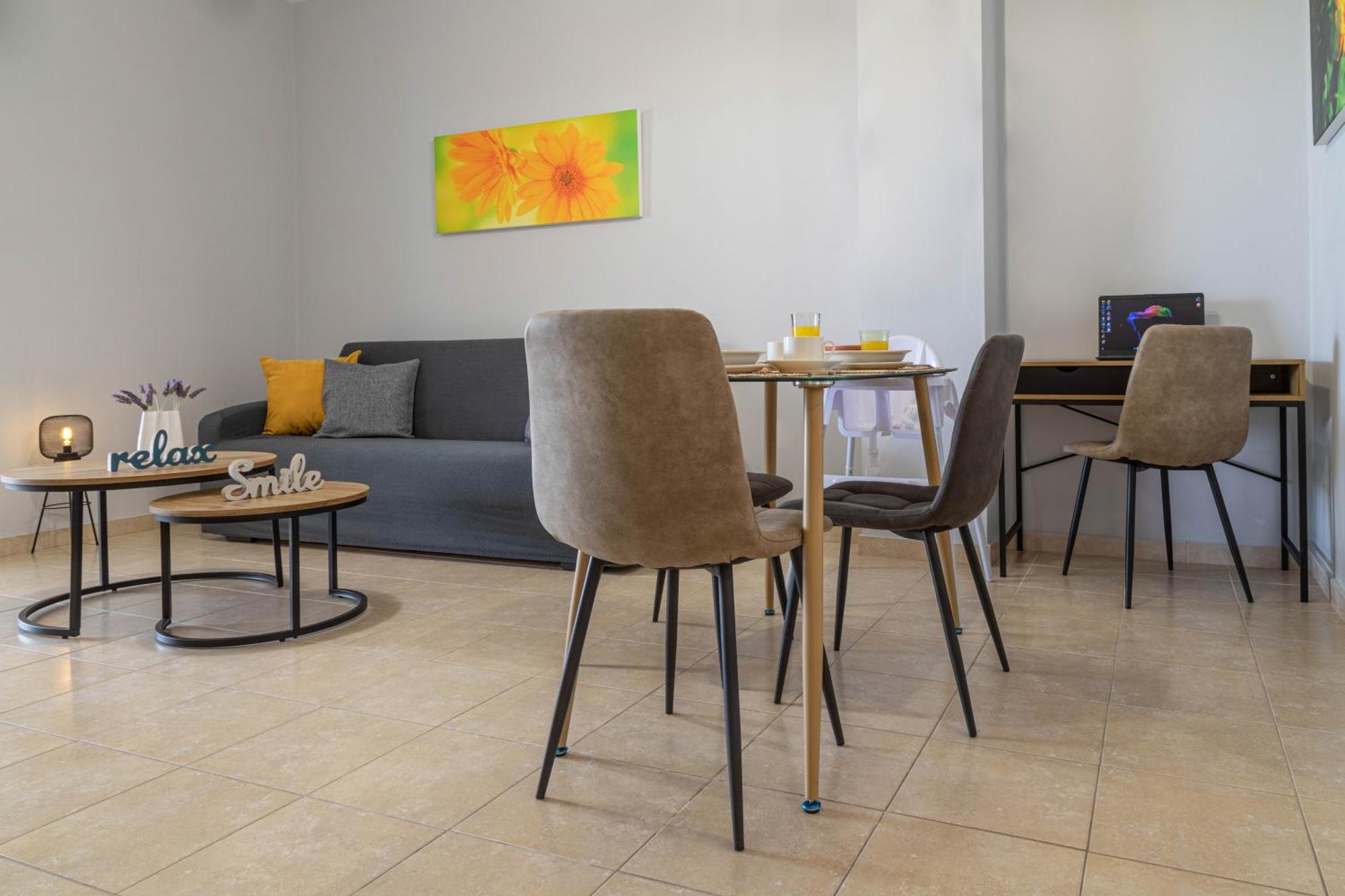 Iliana Apartments โตโล ภายนอก รูปภาพ