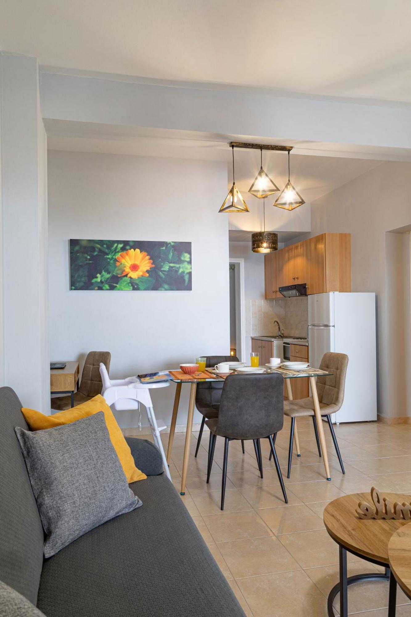 Iliana Apartments โตโล ภายนอก รูปภาพ